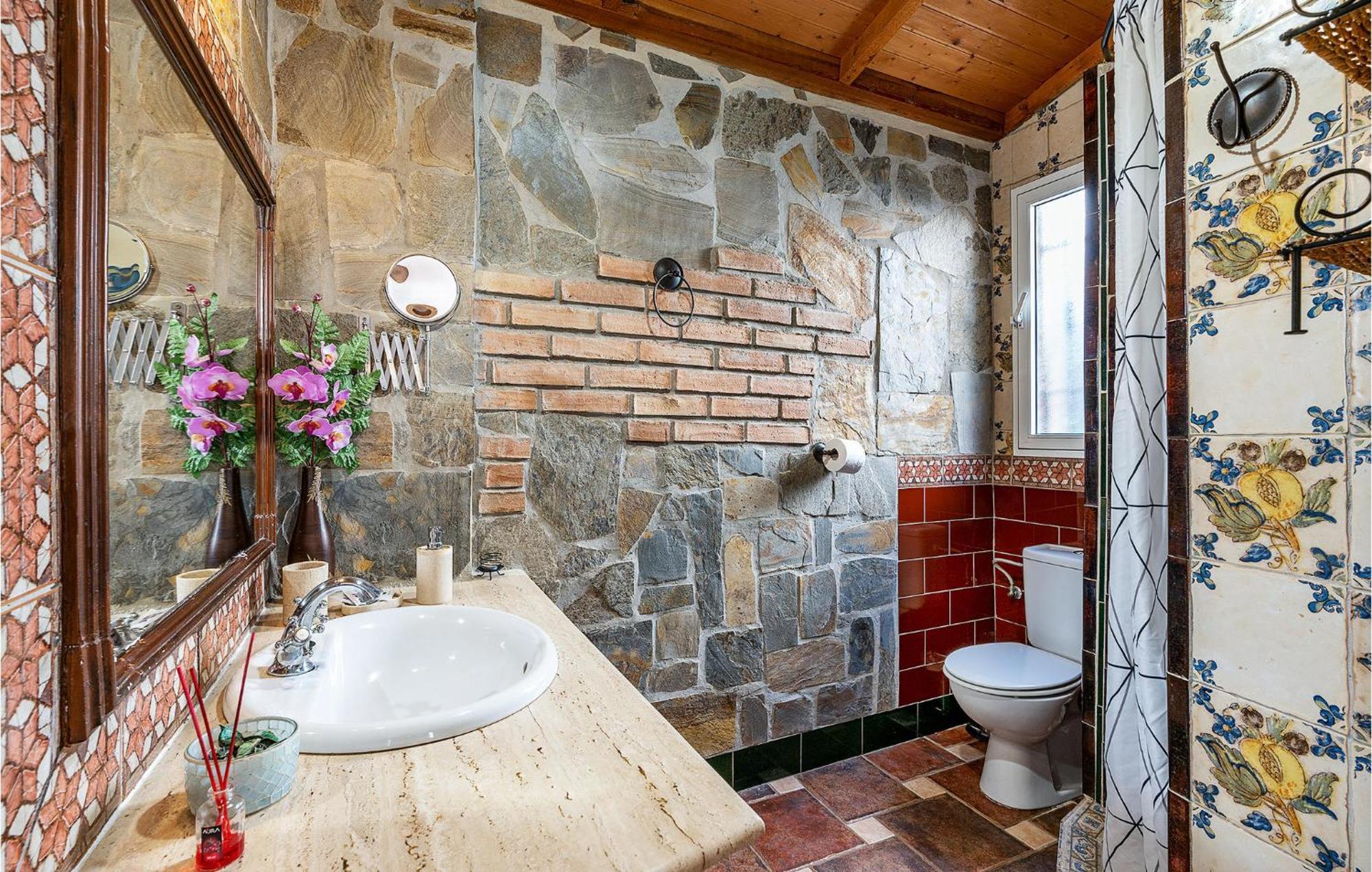 Amazing Home In Frigiliana With Kitchen Εξωτερικό φωτογραφία
