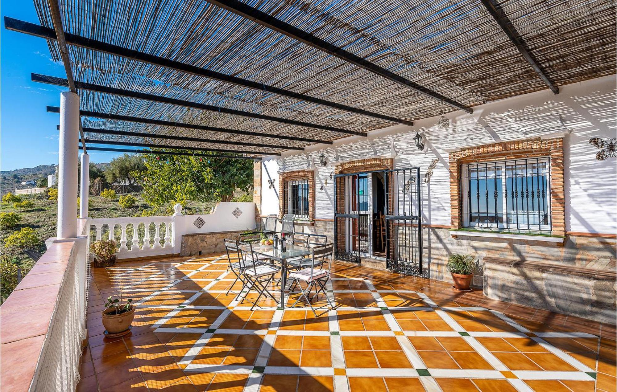 Amazing Home In Frigiliana With Kitchen Εξωτερικό φωτογραφία