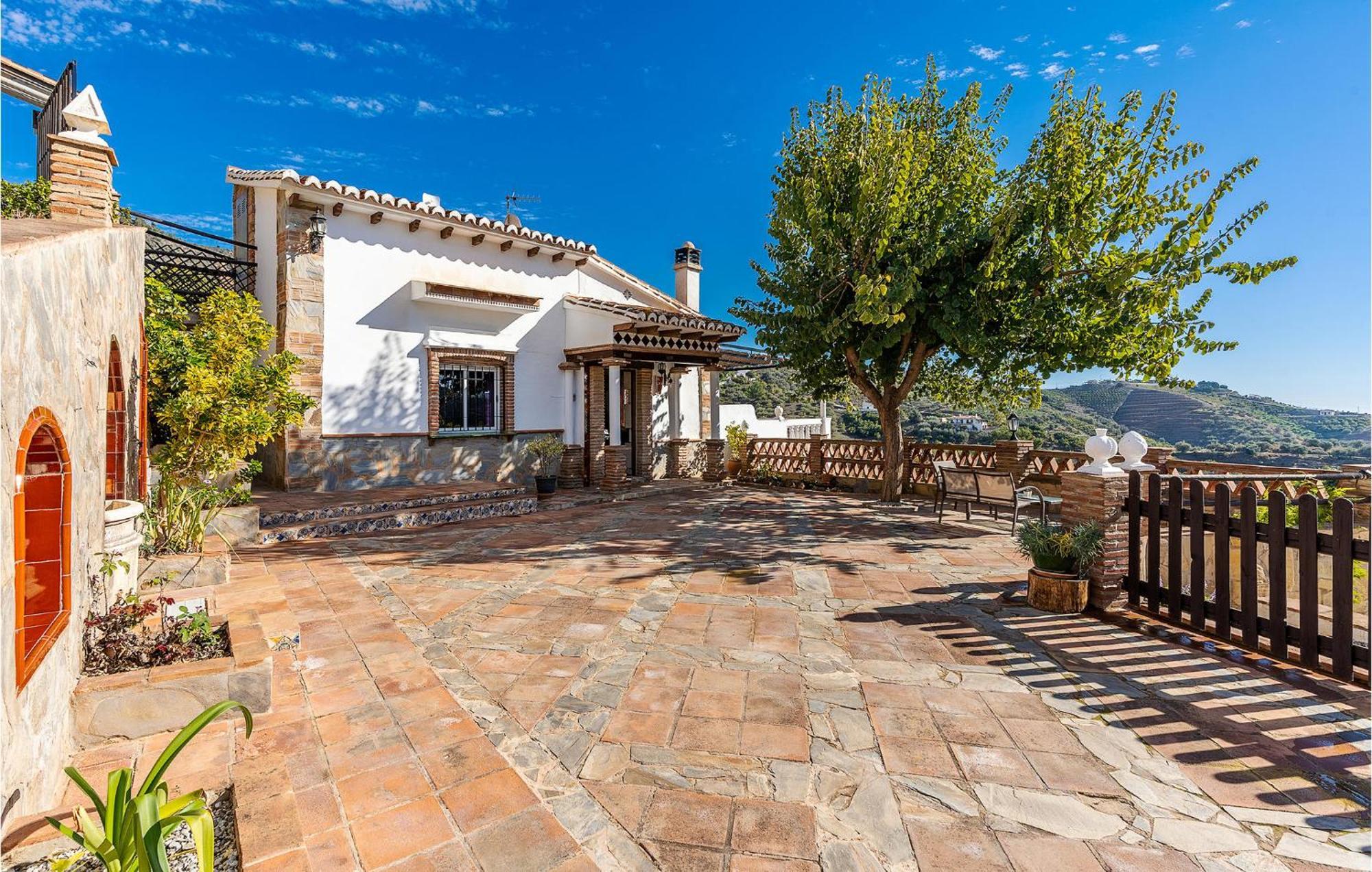 Amazing Home In Frigiliana With Kitchen Εξωτερικό φωτογραφία
