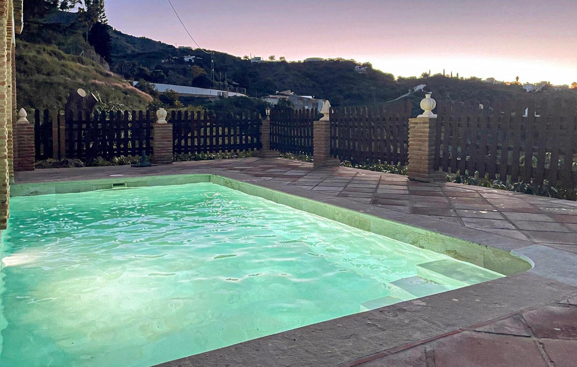 Amazing Home In Frigiliana With Kitchen Εξωτερικό φωτογραφία